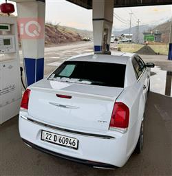 كرايسلر 300